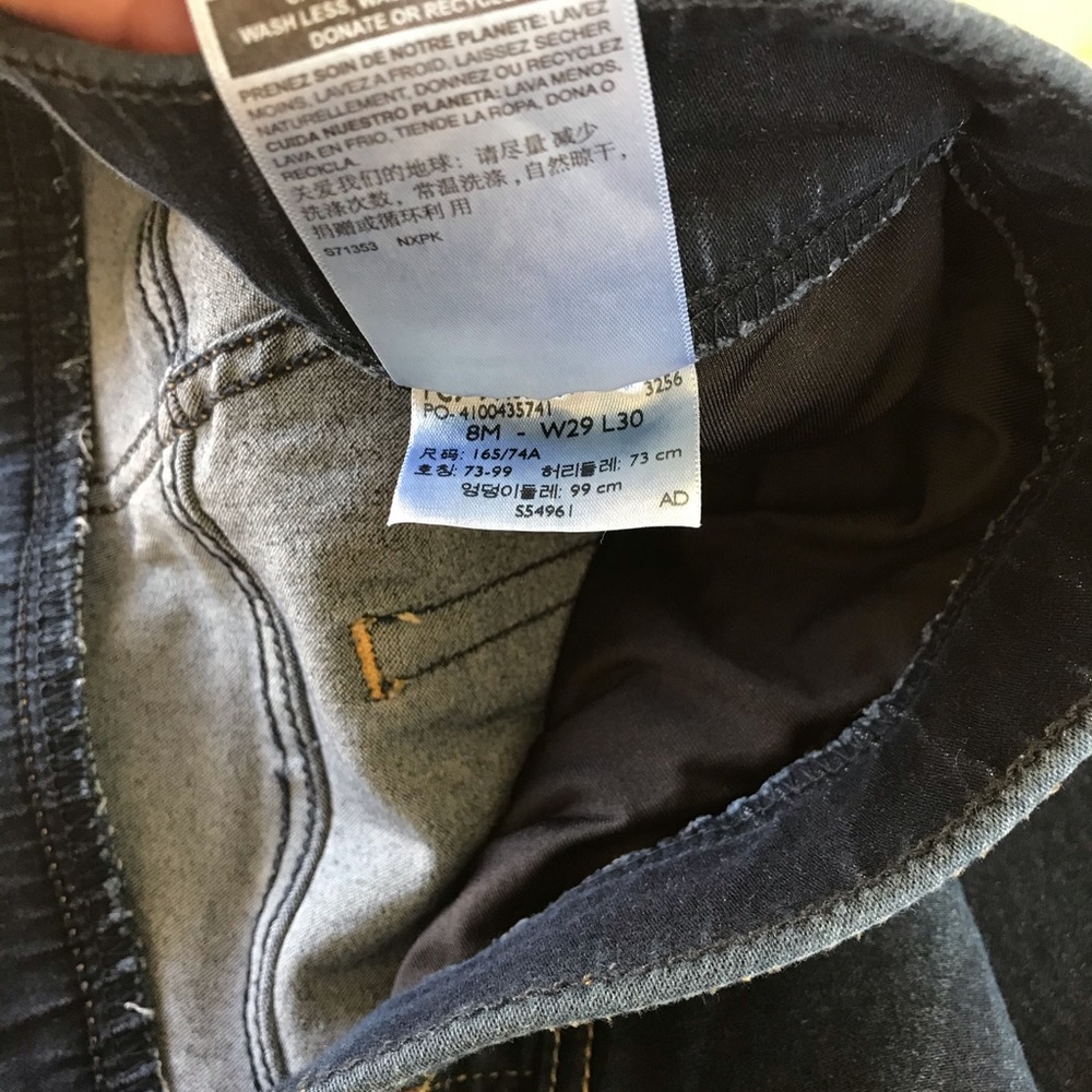 Levi’s Pull On Skinny Totally Shaping Jeans Sz 8 - Picture 10 of 10